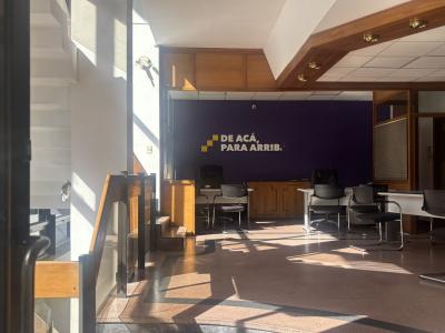 RIO BRANCO Y COLONIA - MUY BUEN LOCAL ESQUINA 300m2 EN 3 PLANTAS