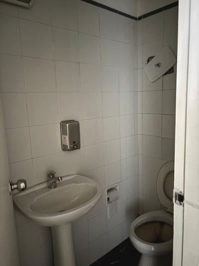 MISIONES Y 25 DE MAYO - PARA VIVIENDA O/Y OFICINA 141m2