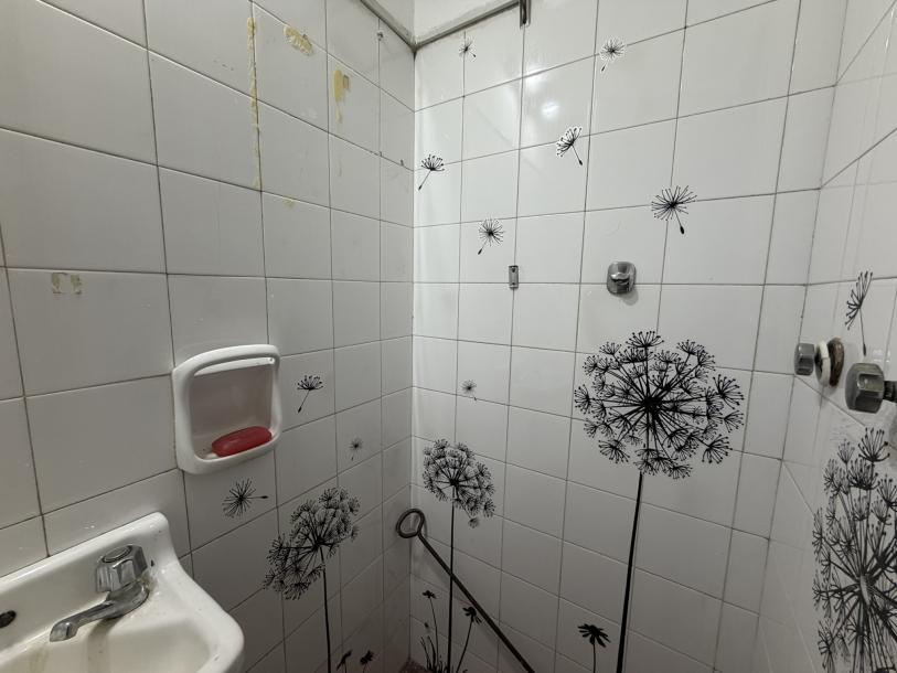 BARREIRO Y BERRO - 26M2 C/BAÑO Y KITCHENETTE-9