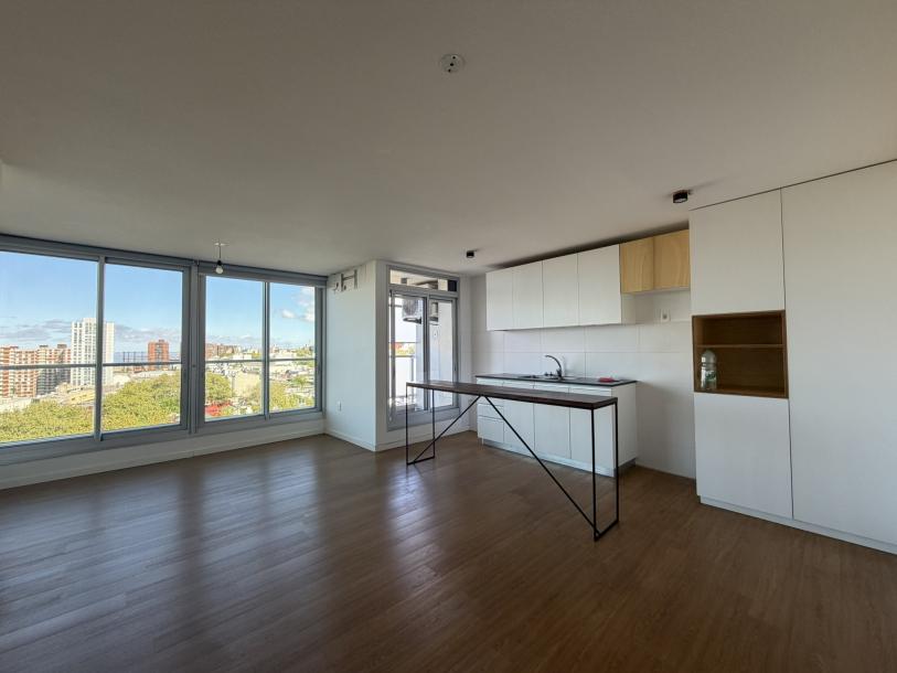 GONZALO RAMIREZ Y EJIDO - IMPECABLE - PISO ALTO - IMPONENTE VISTA-6