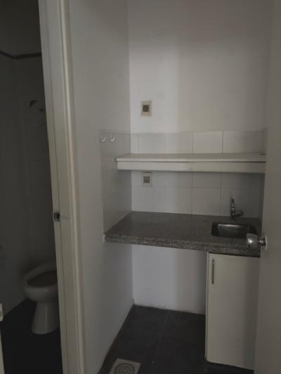 MISIONES Y 25 DE MAYO - PARA VIVIENDA O/Y OFICINA 141m2