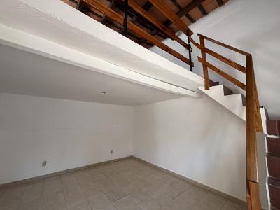 VAZQUEZ SAGASTUME Y FRATERNIDAD - 1 DORM - TRASPASO