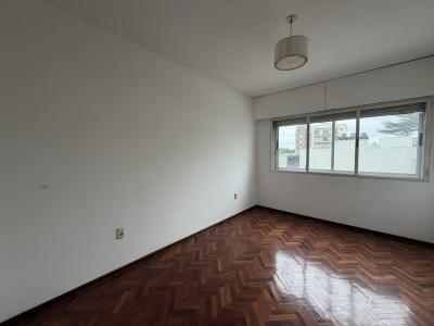 AV. BRASIL Y OBLIGADO - 2 DORM C/GGE