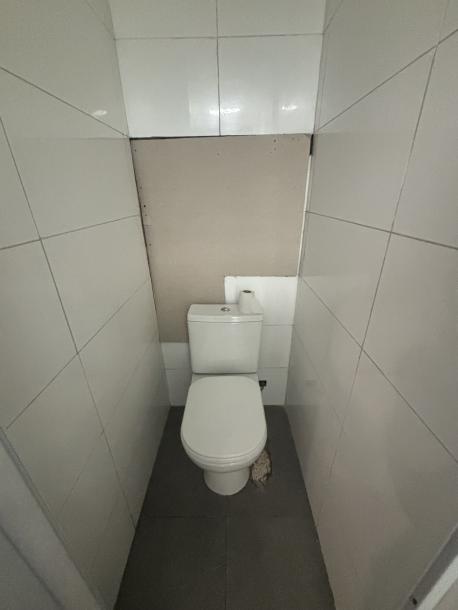 Av. 18 De Julio Y Convencion - 180m2-9