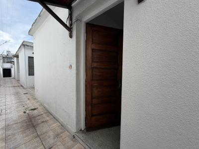 LUIS A DE HERRERA Y REP DOMINICANA - PB 2 DORM C/PATIO CHICO
