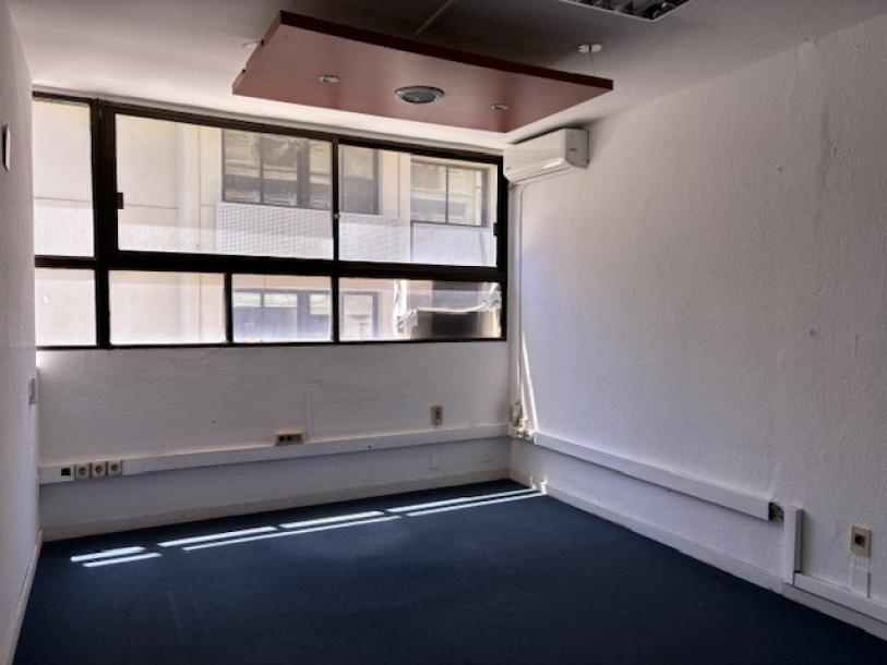 MISIONES Y 25 DE MAYO - PARA VIVIENDA O/Y OFICINA 141m2-9