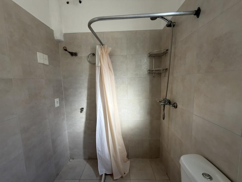 FRANCISCO LLAMBÍ PROX AV. RIVERA - 2 DORM - 1º POR ESCALERA-9