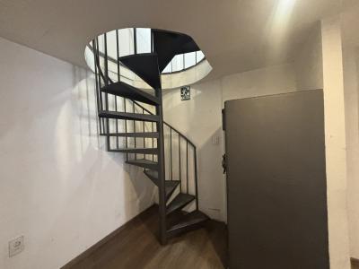 Av. 18 De Julio Y Convencion - 180m2