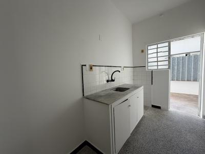 COMODORO COE Y BR. BATLLE Y ORDOÑEZ - PH PLANTA BAJA C/GGE