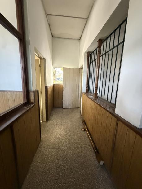 OFICINAS CON DEPOSITO ESQ REYLES Y GRAL FLORES-9