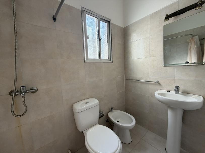 FRANCISCO LLAMBÍ PROX AV. RIVERA - 2 DORM - 1º POR ESCALERA-10