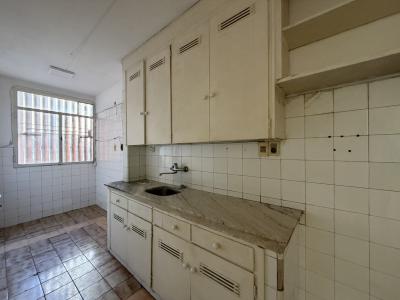 VENEZUELA Y AV. DEL LIBERTADOR -  A PASOS DEL PALACIO LEGISLATIVO - 2 DORM