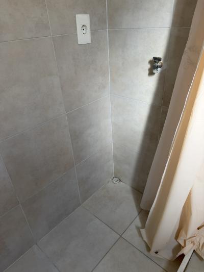 FRANCISCO LLAMBÍ PROX AV. RIVERA - 2 DORM - 1º POR ESCALERA