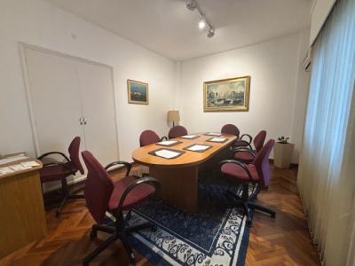 PARAGUAY Y 18 - MUY BUENA CONSTRUCCION - 137m2 - OFICINA Y/O VIVIENDA