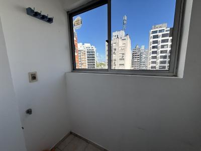 FRANZINI Y SARMIENTO - 1 DORM C/POSIBILIDAD DE GGE PARA MOTO