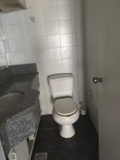 MISIONES Y 25 DE MAYO - PARA VIVIENDA O/Y OFICINA 141m2