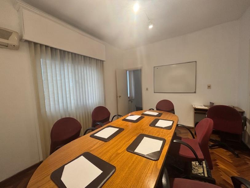 PARAGUAY Y 18 - MUY BUENA CONSTRUCCION - 137m2 - OFICINA Y/O VIVIENDA-9