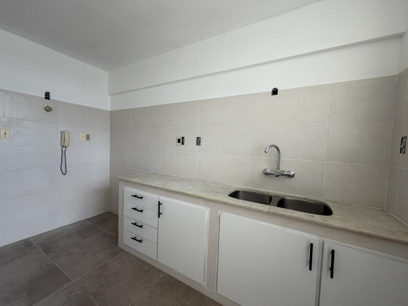 RBLA REP DE CHILE Y 9 DE JULIO  - IMPECABLE 2 DORM C/GGE-14