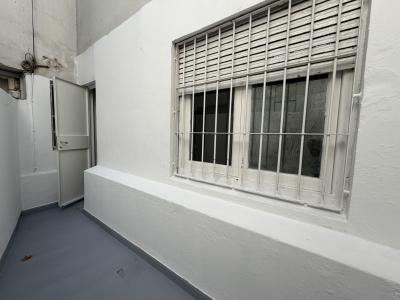 JUAN PAULLIER Y RODO - CASA AL FRENTE 2 DORM C/PATIO