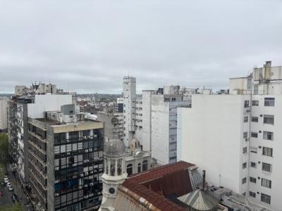 RIO NEGRO A MTS DE 18 DE JULIO - 77m2 C/CALEFACCION Y PORTERIA