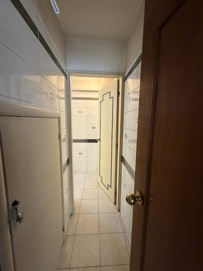 RIO BRANCO Y COLONIA - MUY BUEN LOCAL ESQUINA 300m2 EN 3 PLANTAS