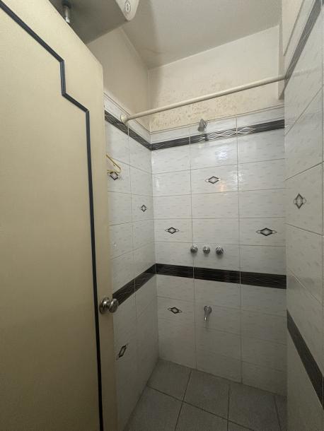 RIO BRANCO Y COLONIA - MUY BUEN LOCAL ESQUINA 300m2 EN 3 PLANTAS-21