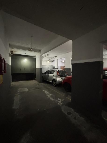 PRUDENCIO VAZQUEZ Y VEGA ESQ SARMIENTO - PISO ALTO 2D+2B+2GGE-21