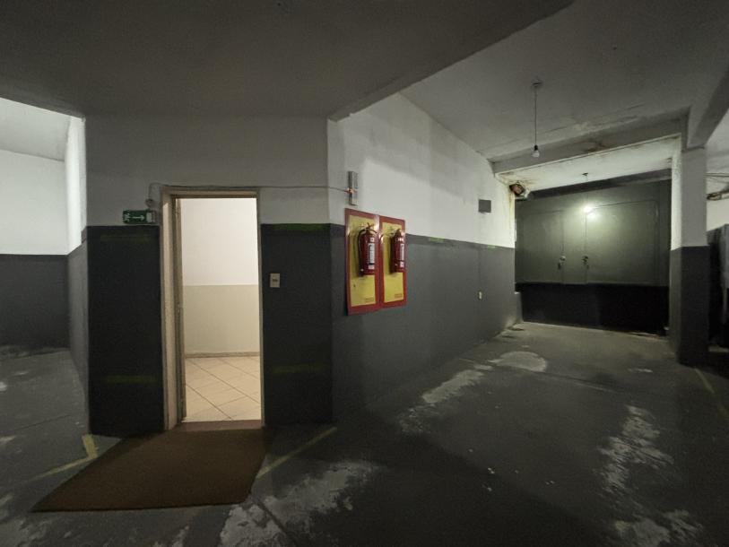 PRUDENCIO VAZQUEZ Y VEGA ESQ SARMIENTO - PISO ALTO 2D+2B+2GGE-22