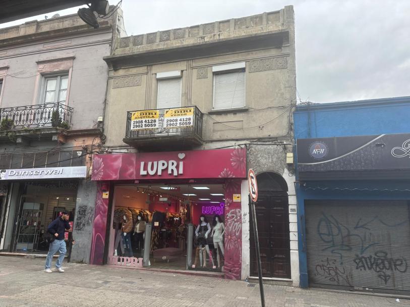 AGRACIADA Y PILAR COSTA - CASA DE ALTOS CON AMPLIA TERRAZA-23