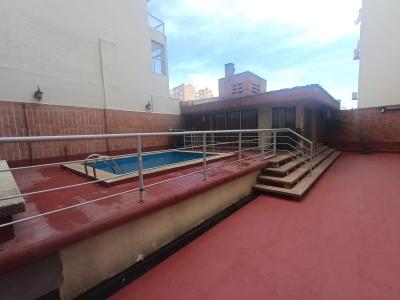 RAMBLA E HIPOLITO IRIGOYEN - 4 DORMITORIOS + 3 BAÑOS + 2 GARAJES