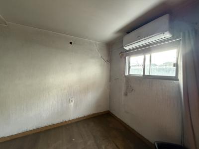 SAN MARTIN Y C. REYLES - 600M2 CONSTRUIDOS - ENTRADA CAMIONES