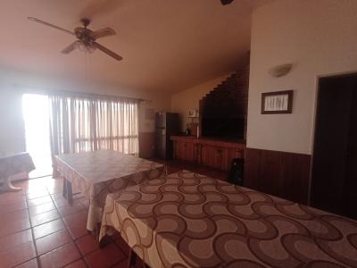 RAMBLA E HIPOLITO IRIGOYEN - 4 DORMITORIOS + 3 BAÑOS + 2 GARAJES