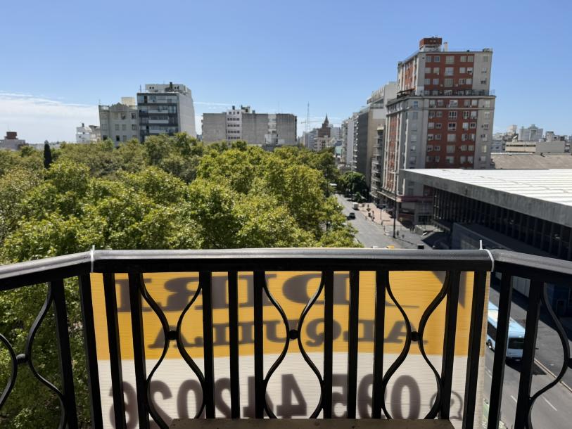 DIRI 18 Y MINAS - ESQUINA - 92M2 + BALCONES-5