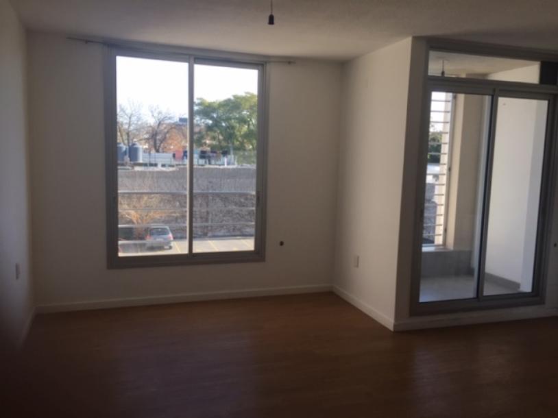 AV. MILLAN Y SAN MARTIN - VENTA C/RENTA 1 DORM-2