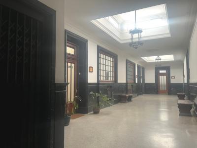 MISIONES Y 25 DE MAYO - PARA RECICLAR - OPORTUNIDAD PARA VIVIENDA U OFICINA 70m2!