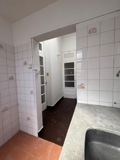 COLOMBIA Y ACUÑA DE FIGUEROA - DE ALTOS PROX A PALACIO LEGISLATIVO