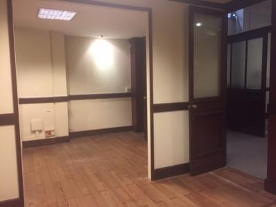 MISIONES Y 25 DE MAYO - ESPECTACULAR LOCAL 300m2 C/BOVEDA