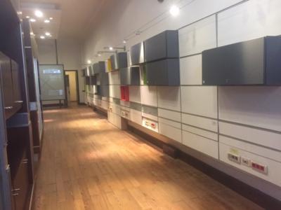 MISIONES Y 25 DE MAYO - ESPECTACULAR LOCAL 300m2 C/BOVEDA