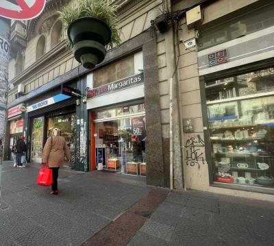 18 DE JULIO A MTS DE PLAZA CAGANCHA - 190m2 en 3 niveles