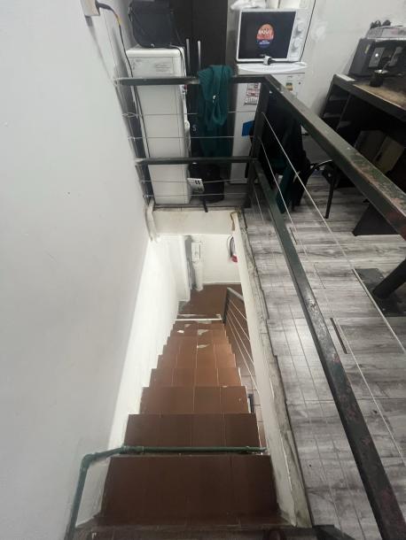 18 DE JULIO A MTS DE PLAZA CAGANCHA - 190m2 en 3 niveles-5