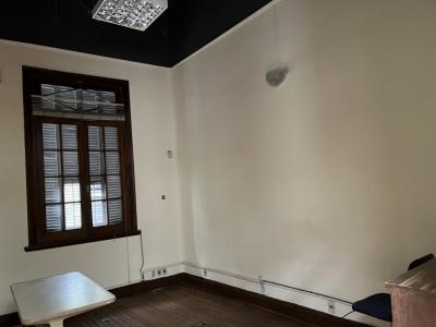 DIRI TREINTA Y TRES CASI RAMBLA - A METROS DEL PUERTO - GGE 5 AUTOS