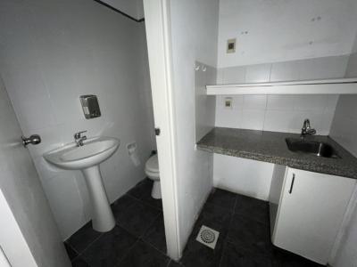 MISIONES Y 25 DE MAYO - 3 UNIDADES PARA OFI Y/O VIV