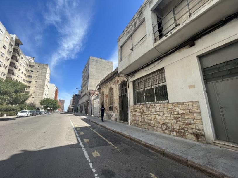 RECONQUISTA Y ZABALA - PARA EMPRESA - 60m2-1