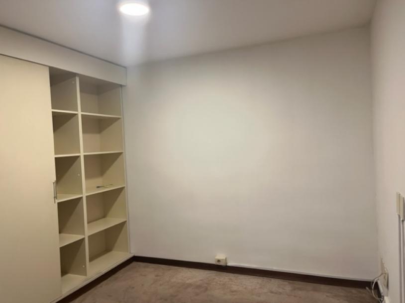 JUAN C GOMEZ Y 25 DE MAYO DIVINA OFICINA EN CIUDAD VIEJA - 43 m2-11