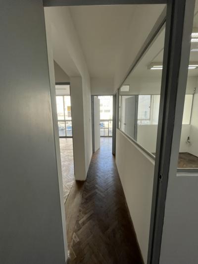 CERRITO E ITUZAINGO - MUY BUEN PUNTO EN CIUDAD VIEJA - 81m2 -