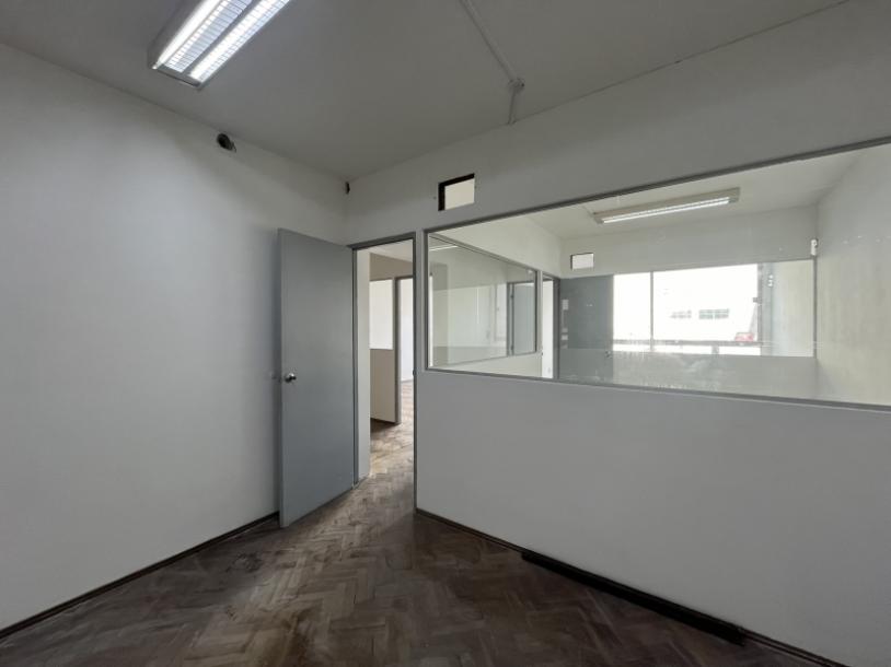 CERRITO E ITUZAINGO - MUY BUEN PUNTO EN CIUDAD VIEJA - 81m2 --7
