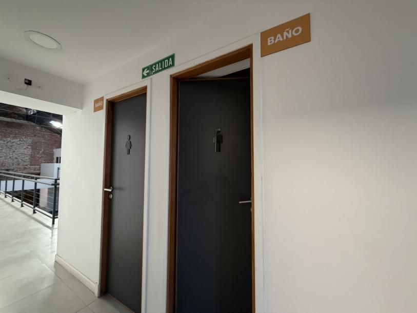 Alquiler | Importante local corporativo de 1.475 m² sobre Av. Gral. Flores-20