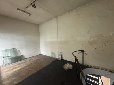 GALERIA DE LAS AMERICAS - 18 DE JULIO Y CARLOS QUIJANO