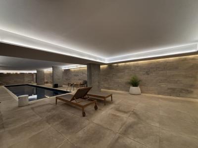 JACKSON Y CONSTITUYENTE  - MONOAMBIENTE - AMENITIES