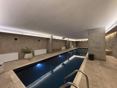 JACKSON Y CONSTITUYENTE  - MONOAMBIENTE - AMENITIES